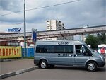 Бесплатный автобус Genser в пункт аренды автомобилей АрендаАвто-пвв на ул.Добролюбова